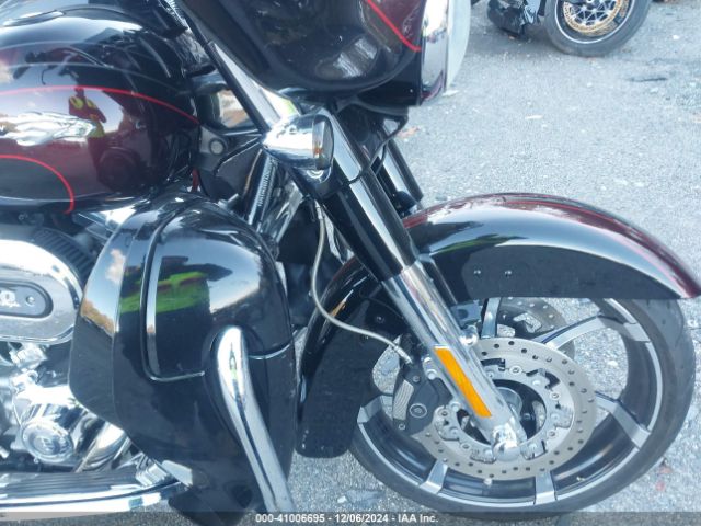 2011 HARLEY-DAVIDSON FLHXSE2 1HD1PZ810BB953962 Photo 4