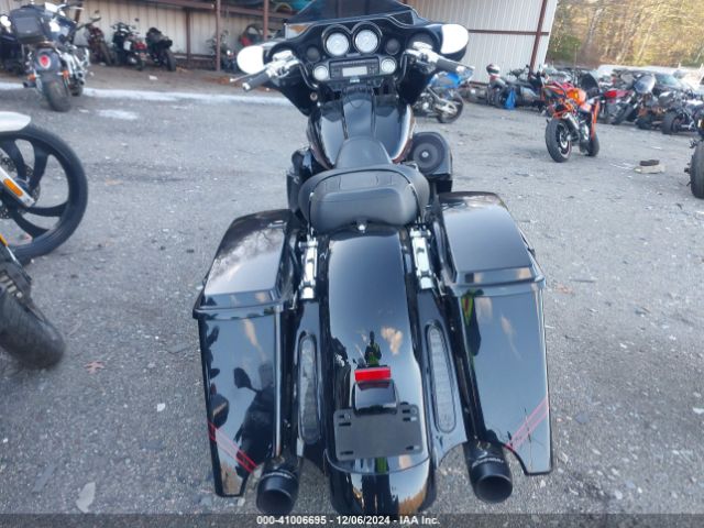 2011 HARLEY-DAVIDSON FLHXSE2 1HD1PZ810BB953962 Photo 5