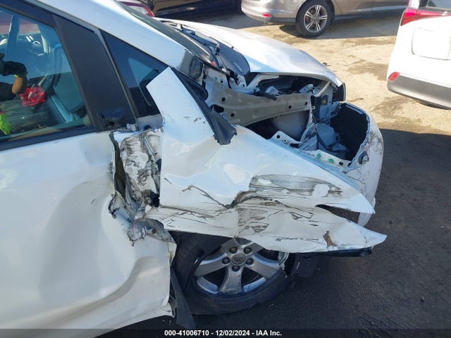 Toyota Sienna Le 8 Passenger 2017 5TDKZ3DCXHS871727 Image 19