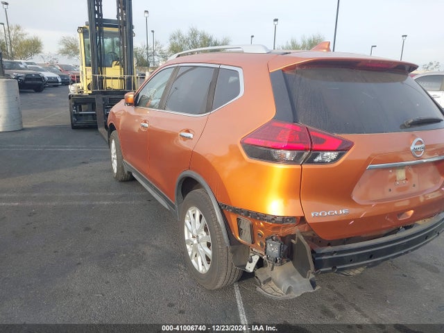 Nissan ROGUE SV 2017 JN8AT2MT3HW134199 Image 3