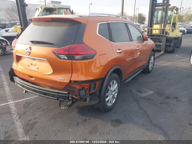 Nissan ROGUE SV 2017 JN8AT2MT3HW134199 Image 4