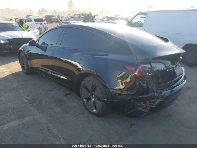 2023 TESLA MODEL 3 5YJ3E1EA4PF483252 Photo 2