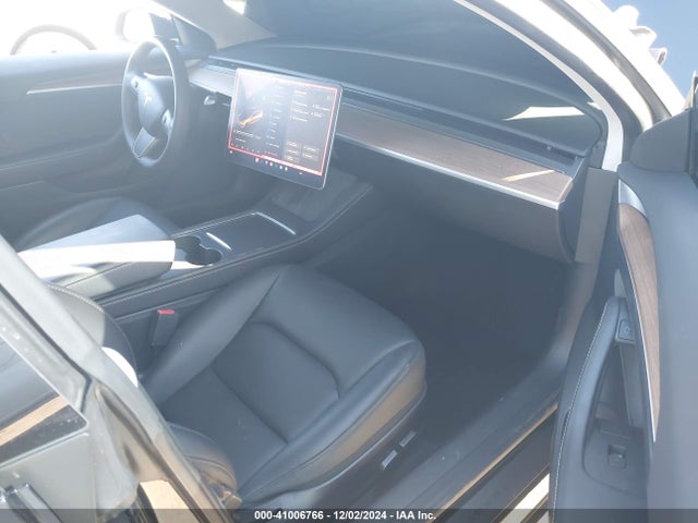 2023 TESLA MODEL 3 5YJ3E1EA4PF483252 Photo 4