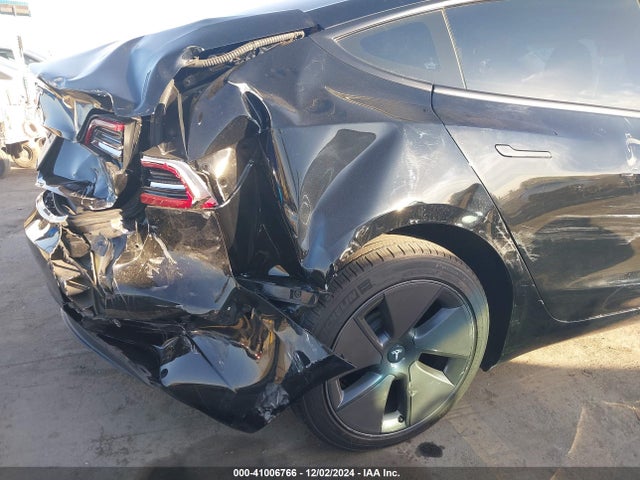 2023 TESLA MODEL 3 5YJ3E1EA4PF483252 Photo 5