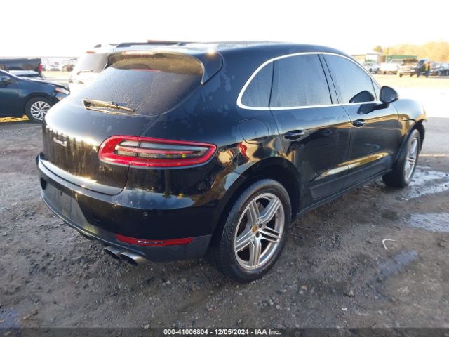 2017 PORSCHE MACAN WP1AB2A53HLB12109 Photo 3