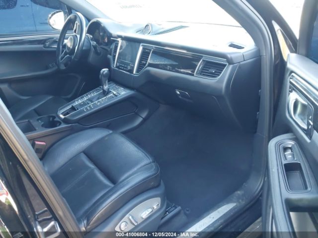 2017 PORSCHE MACAN WP1AB2A53HLB12109 Photo 4