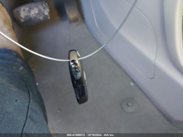 1GKKNMLS8NZ135989 GMC Acadia Fwd Slt