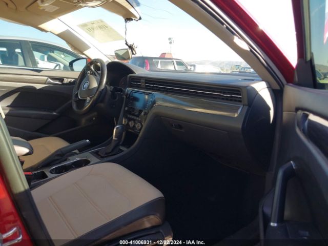 1VWMA7A3XLC010437 Volkswagen Passat 2.0t R-line