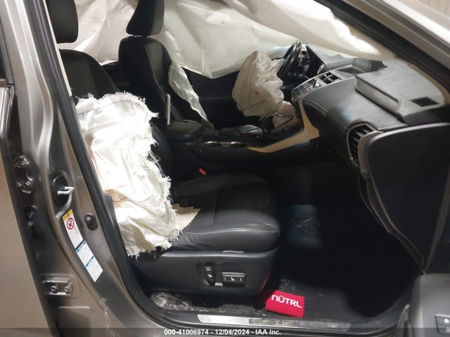 JTJBARBZXJ2166325 Lexus NX 300
