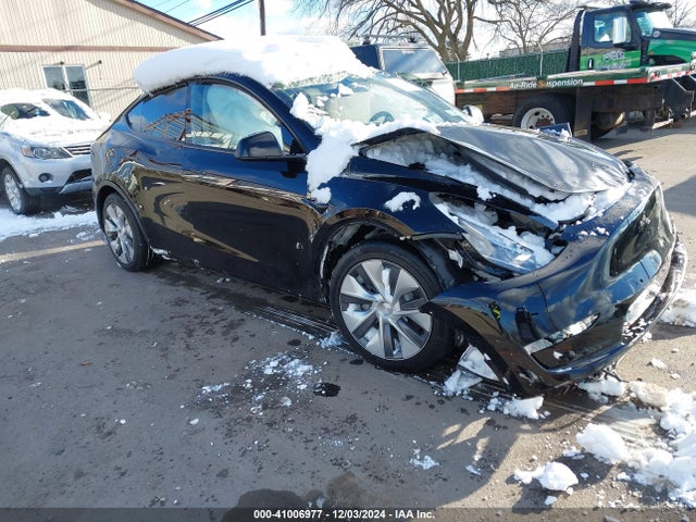 2022 TESLA MODEL Y 7SAYGDEE7NA005148 Photo 0