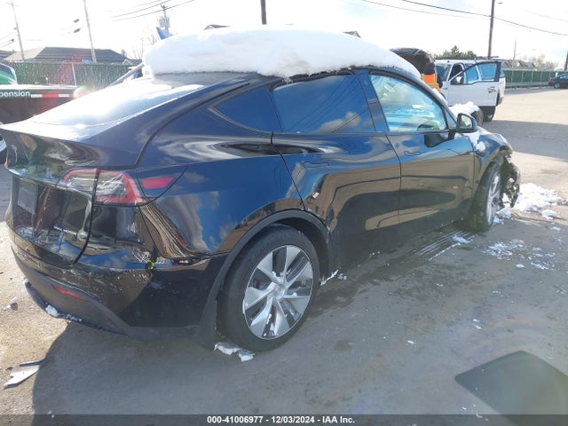 2022 TESLA MODEL Y 7SAYGDEE7NA005148 Photo 3