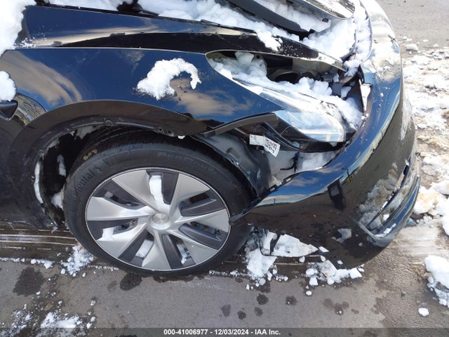 2022 TESLA MODEL Y 7SAYGDEE7NA005148 Photo 5