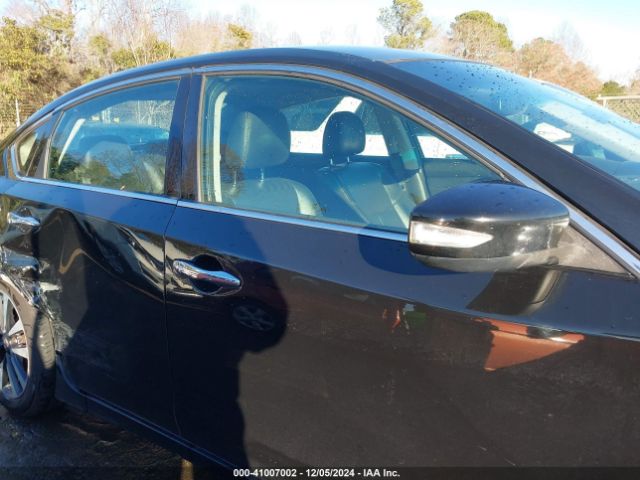 1N4AL3AP5JC156632 Nissan Altima 2.5 Sl