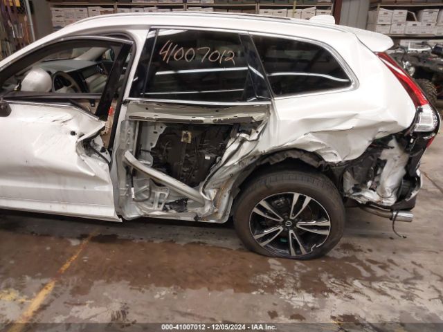 YV4102RK3M1864137 Volvo Xc60 T5 Momentum