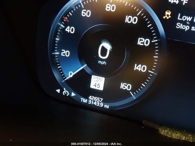 YV4102RK3M1864137 Volvo Xc60 T5 Momentum