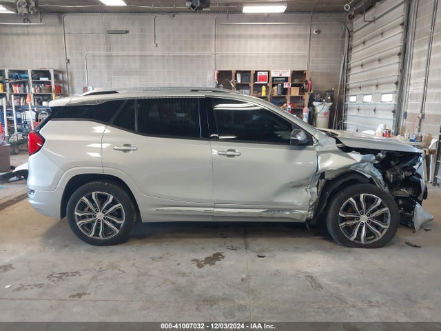 3GKALXEX5JL285426 GMC Terrain Denali