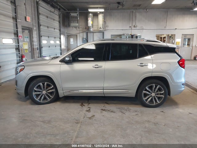 3GKALXEX5JL285426 GMC Terrain Denali