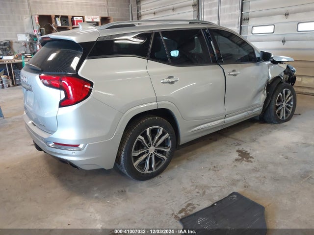 3GKALXEX5JL285426 GMC Terrain Denali