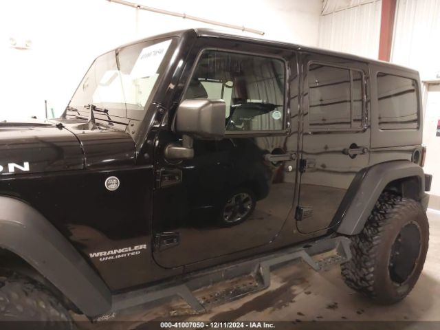 1C4BJWFG1HL724044 Jeep Wrangler Unlimited Rubicon 4x4
