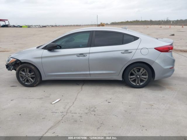 5NPD84LF0HH088578 Hyundai ELANTRA SE