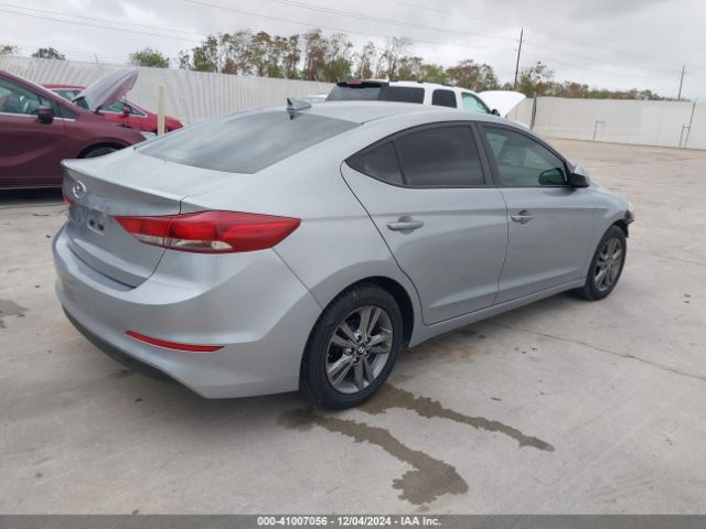 5NPD84LF0HH088578 Hyundai ELANTRA SE