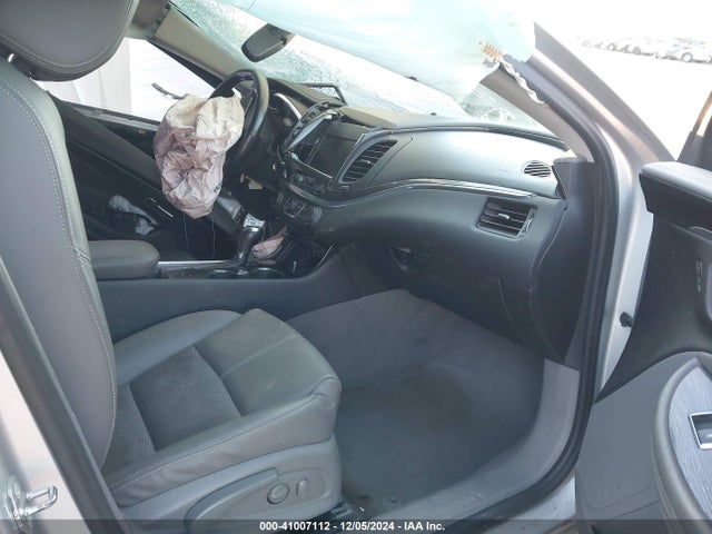 Chevrolet IMPALA 1LT 2017 2G1105SA4H9154003 Image 5