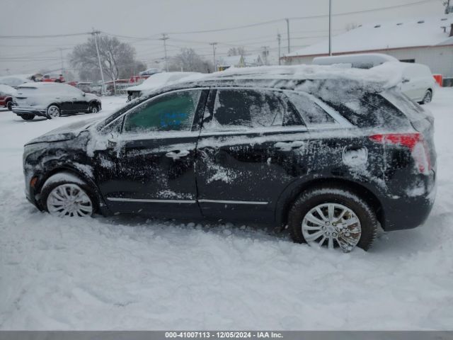 1GYKNARS3HZ104729 Cadillac Xt5 Standard