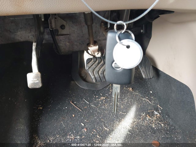 Nissan ROGUE S 2016 KNMAT2MT7GP726614 Image 10