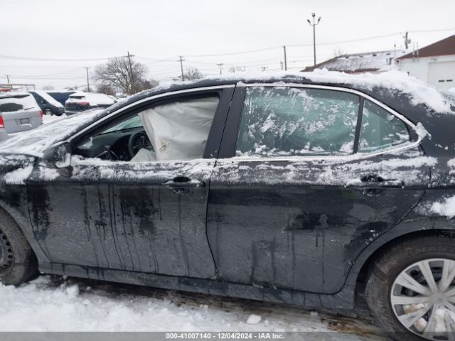 4T1C31AK5MU563243 Toyota Camry Le Hybrid