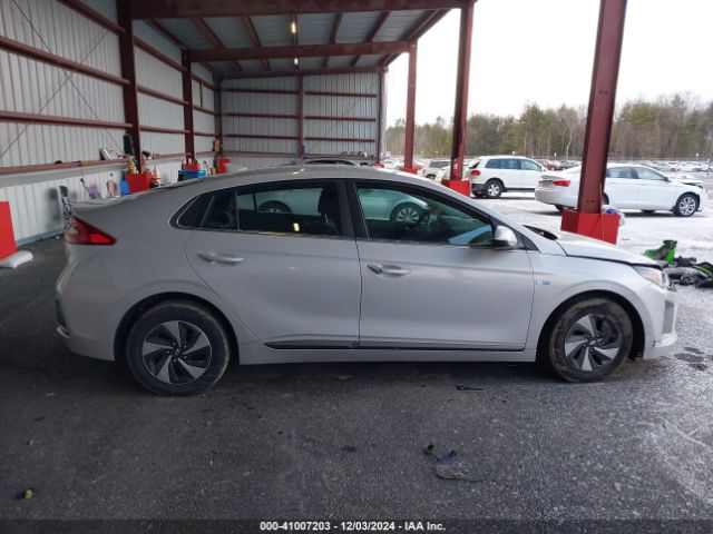 KMHC75LC3JU098135 Hyundai Ioniq Hybrid Sel