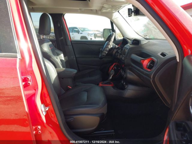 ZACCJBCT0GPE29011 Jeep Renegade Trailhawk