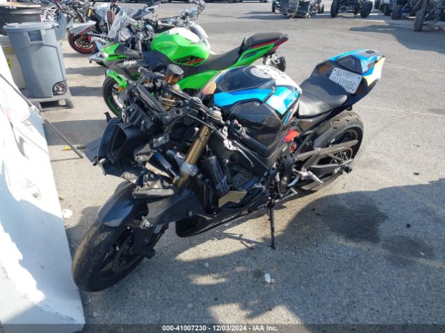 2022 BMW S 1000 WB10E2309N6F52531 Photo 1