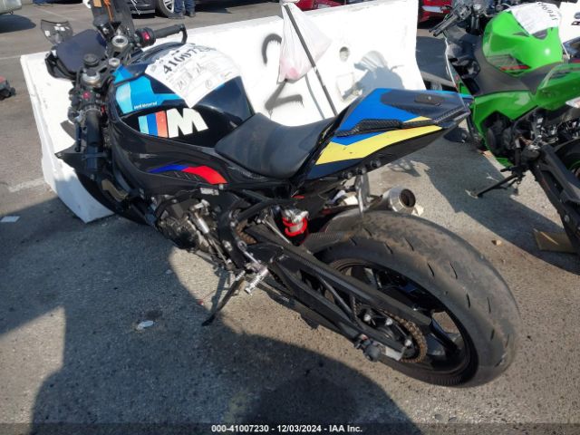 2022 BMW S 1000 WB10E2309N6F52531 Photo 2