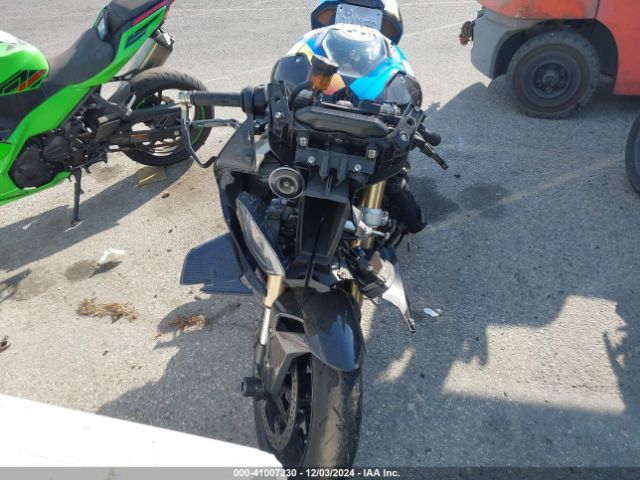 2022 BMW S 1000 WB10E2309N6F52531 Photo 4