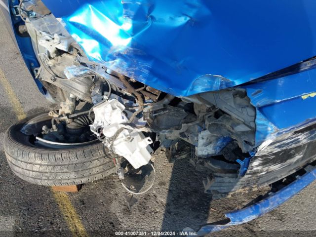 3MYDLBZV6GY117280 Scion p5v