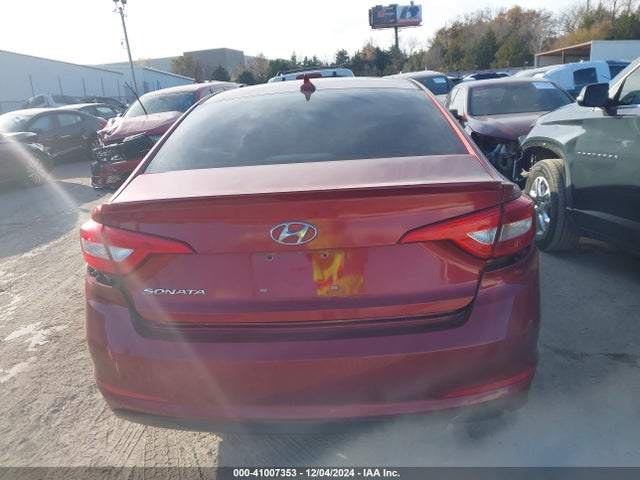 Hyundai SONATA SE 2015 5NPE24AF4FH069425 Image 16
