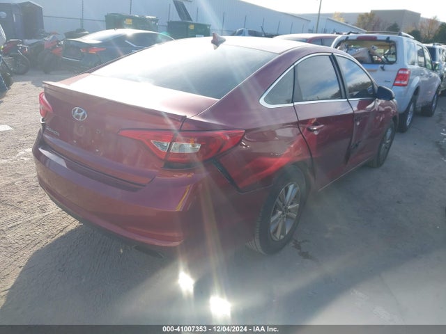 Hyundai SONATA SE 2015 5NPE24AF4FH069425 Image 4