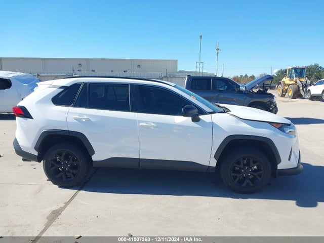Toyota RAV4 LE 2021 2T3H1RFV9MC159285 Image 14