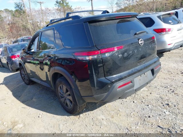 5N1DR3BA1NC218383 Nissan Pathfinder Sv 2wd