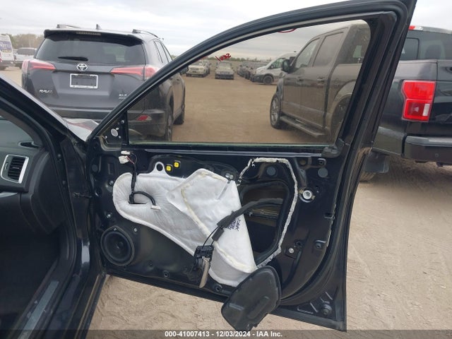 19UUB1F50FA013923 Acura TLX TECH