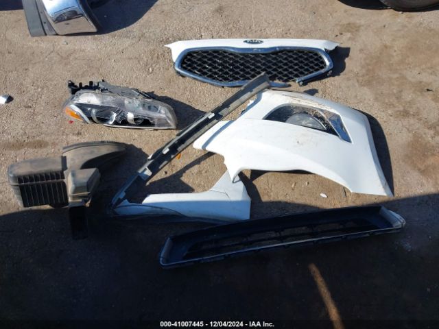 KNALN4D70G5216311 KIA Cadenza Premium