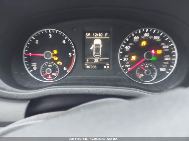 1VWBV7A33FC089336 Volkswagen Passat 2.0l Tdi Se