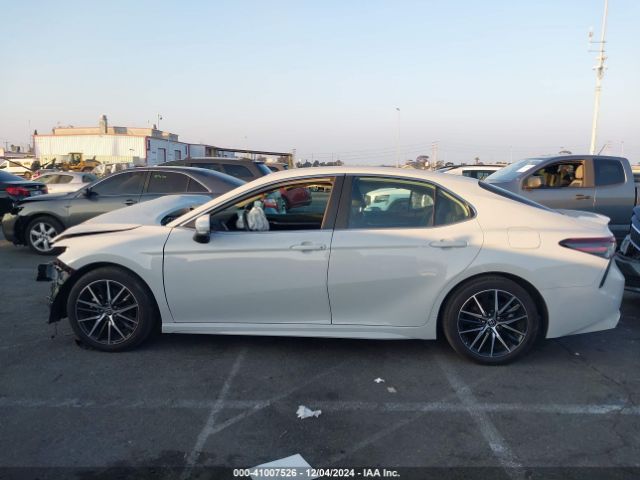 4T1T11AK4PU116252 Toyota CAMRY SE