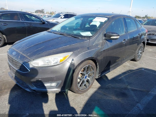 Ford FOCUS SE 2016 1FADP3F27GL275967 Image 2