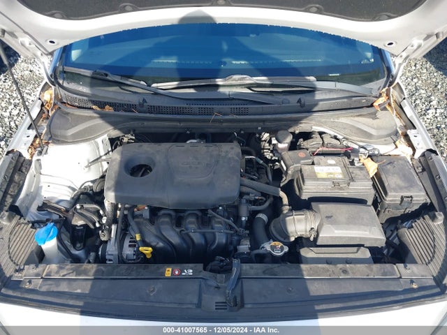 Hyundai ACCENT SE 2018 3KPC24A3XJE022068 Image 10