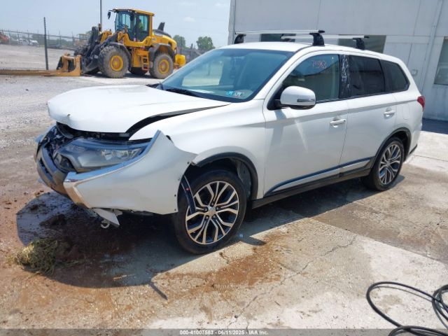 JA4AZ3A33JZ009318 Mitsubishi Outlander Se