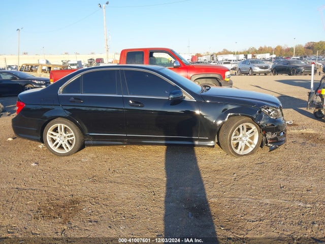 WDDGF4HB7EG252603 Mercedes-Benz C 250 Luxury/sport