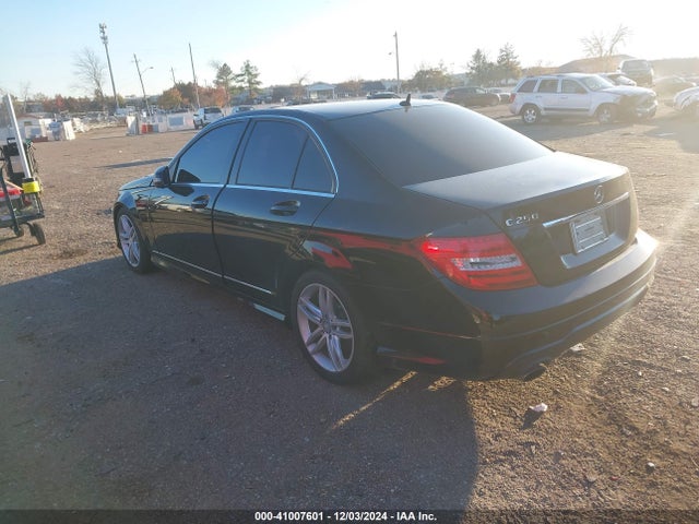 WDDGF4HB7EG252603 Mercedes-Benz C 250 Luxury/sport