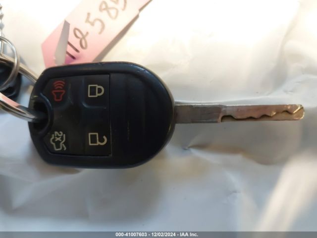 3FADP4TJ5HM165291 Ford FIESTA S