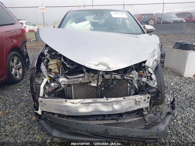 Toyota C-hr Limited 2019 JTNKHMBX1K1024609 Image 12